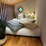 Casa Ladina 4 شقة فاليرا