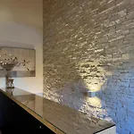 Casa Ladina 4 شقة فاليرا