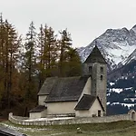 Casa Ladina 4 *