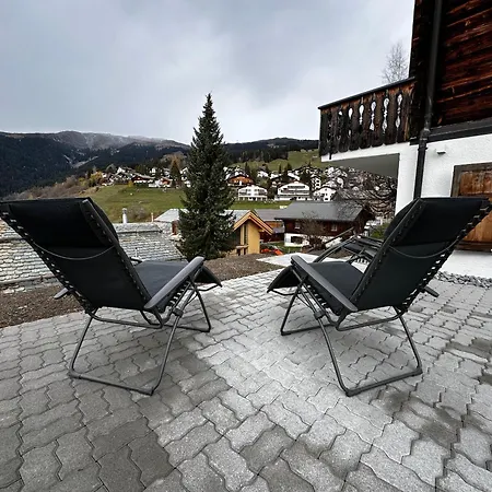 Casa Ladina 4 Lägenhet Falera