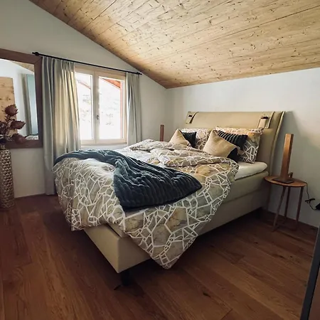 Apartmán Casa Ladina 4 *