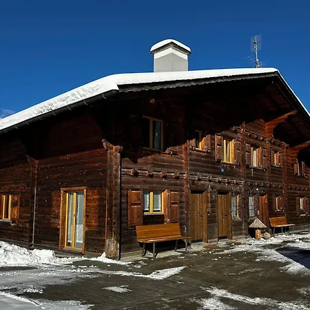 Casa Ladina 4 * Falera