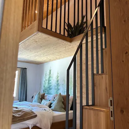 Casa Ladina 4 Apartmán *