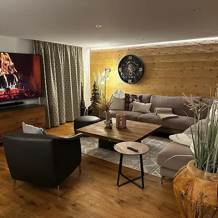 Casa Ladina 4 Lägenhet Falera