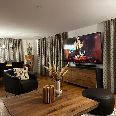 Casa Ladina 4 דירה פאלרה